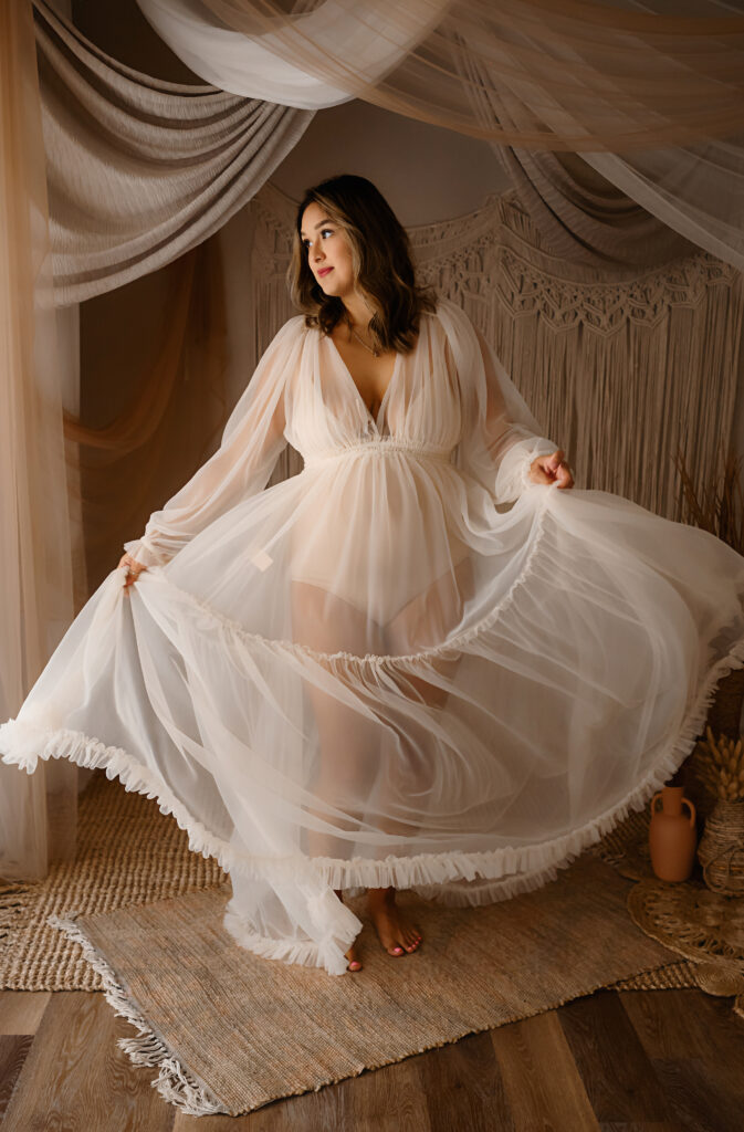 Bohemian styled maternity image of a client in Fort Worth Texas by Paula Goforth