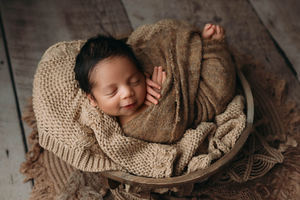 Adorable newborn photos from Fort Worth photographer Paula Goforth 