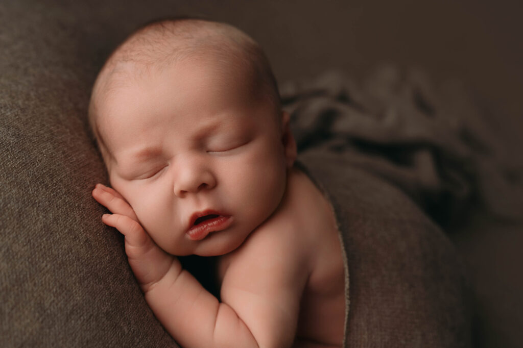 Newborn image by Fort Worth Photographer Paula Goforth 