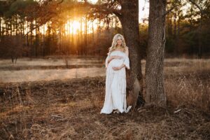 Beautiful image of maternity session by Paula Goforth Photography