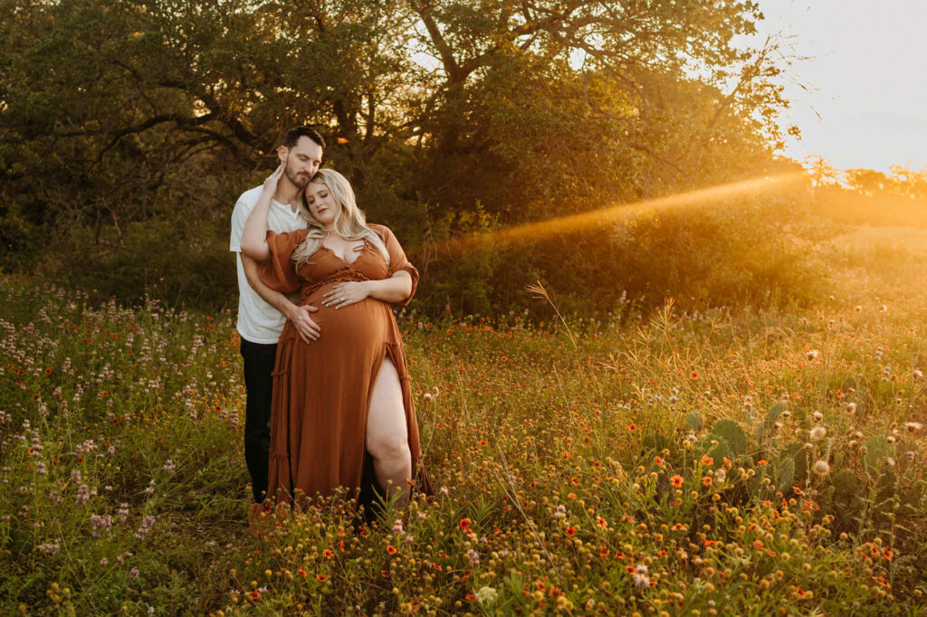 golden hour maternity session in DFW