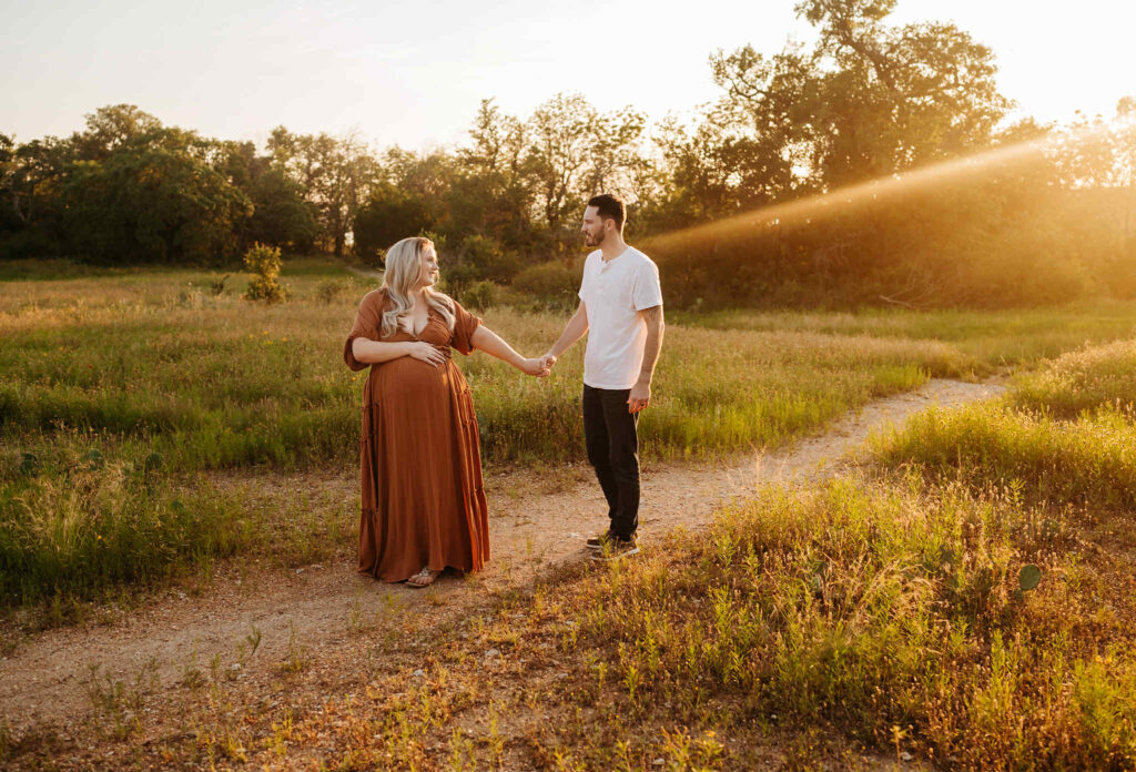 golden hour maternity session in DFW