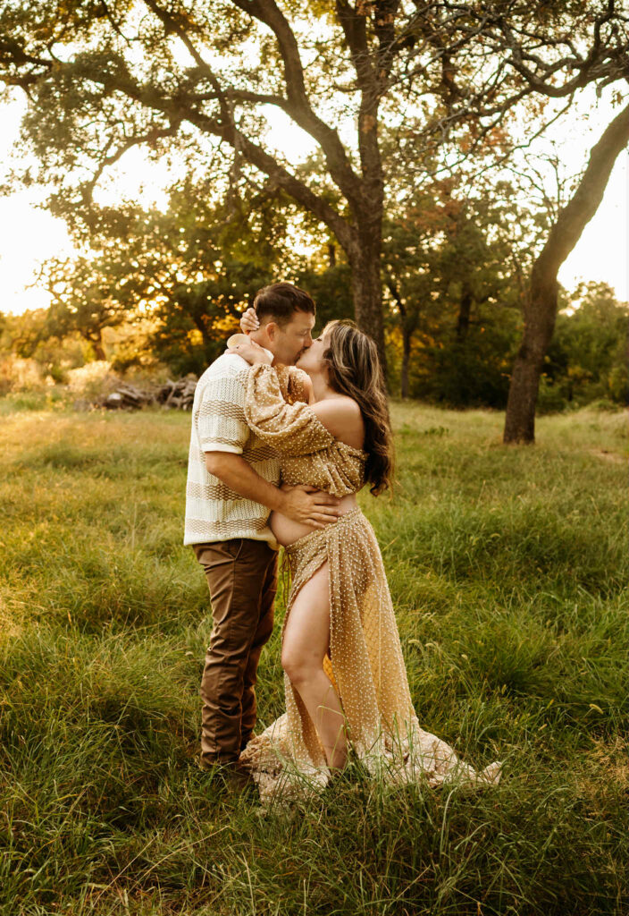 Parenting preparation maternity session in golden light by DFW photographer