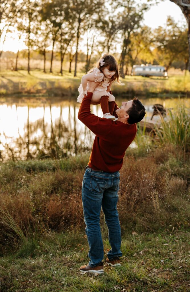 Families in coordinating clothes by Paula Goforth in Fort Worth 