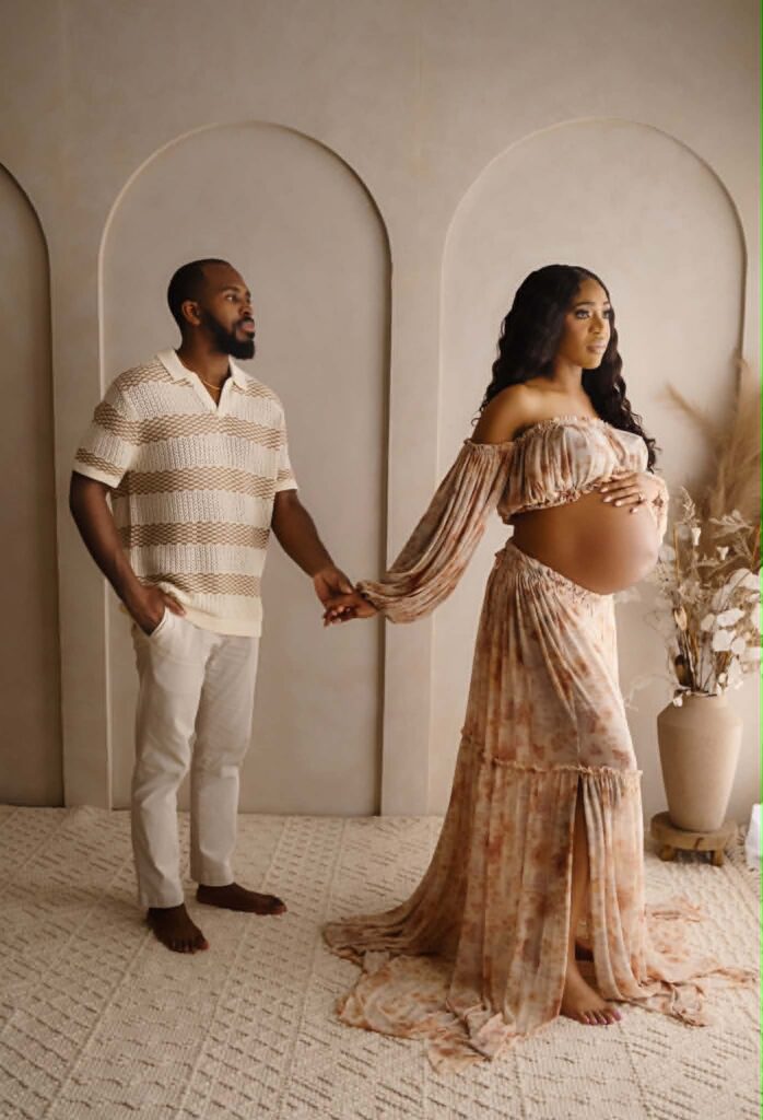 I Don’t Feel Photogenic During Pregnancy...Should I Still Book Maternity Photos?