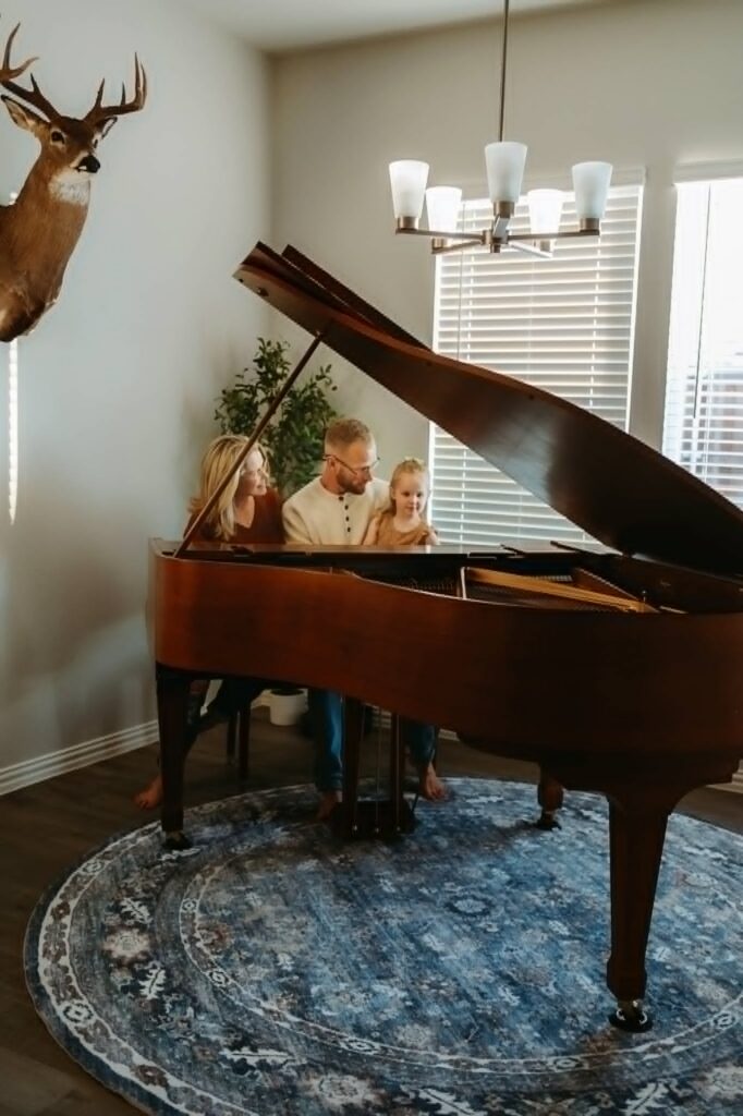 Should You Take Family Photos in Your New Fort Worth Home?