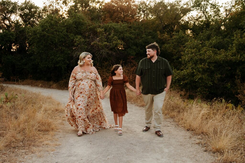 What Should I Wear for Newborn Photos?